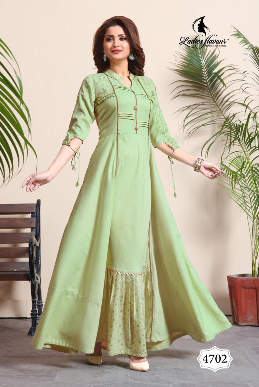 Design - 4702